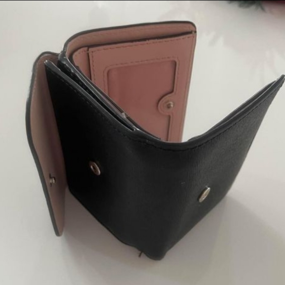 Kate Spade Compact trifold leather wallet - Picture 5 of 7